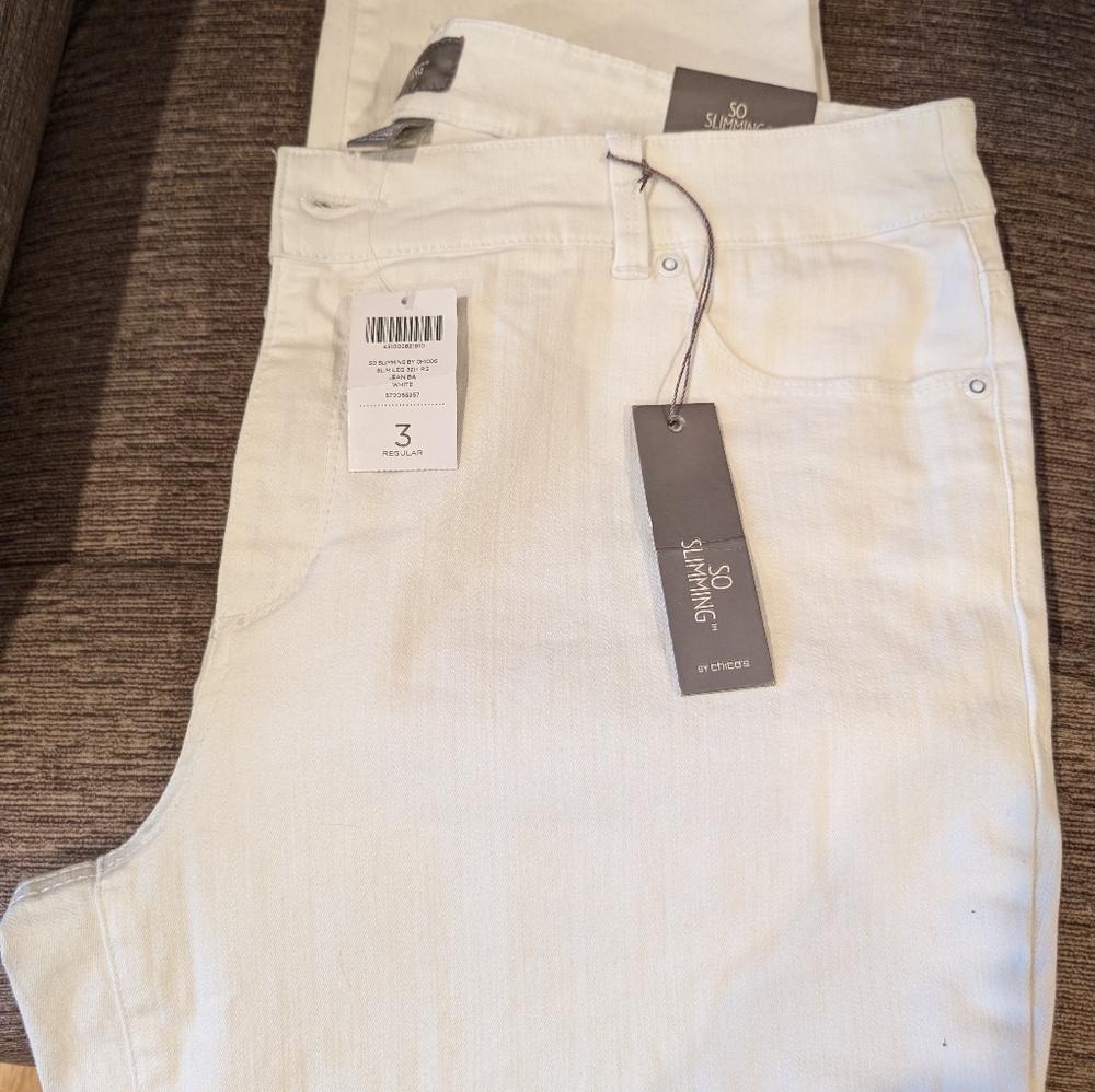 Chico's So Slimming white denim slim leg jeans Size 3